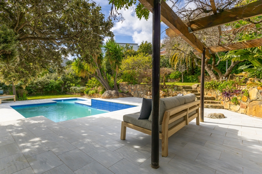 To Let 3 Bedroom Property for Rent in Camps Bay Western Cape